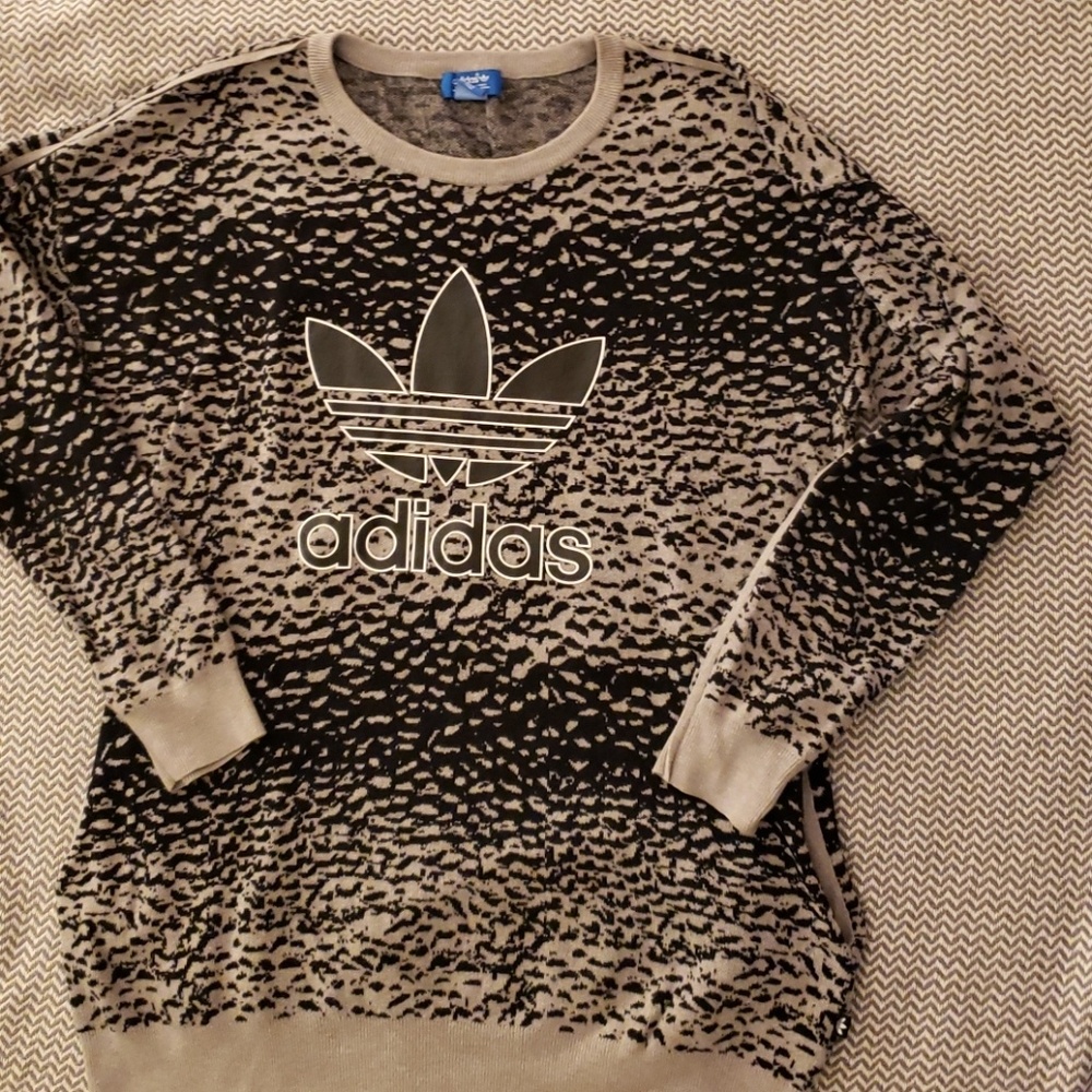 Adidas sweater